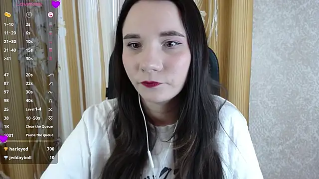 Snapshot of KateForLove chatting on 03.13.25 KateForLove online show from 03.13.25