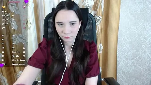 Snapshot of KateForLove chatting on 03.14.25 KateForLove online show from 03.14.25