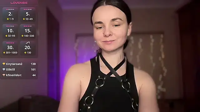 lanaloulou online show from 10.30.25