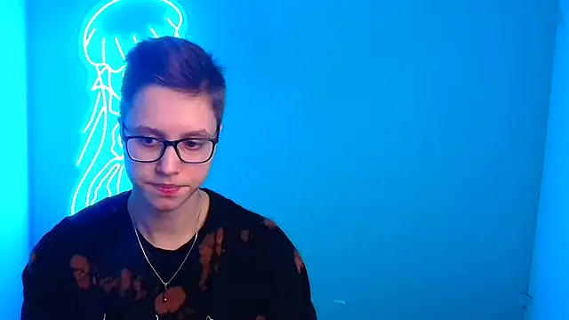 Snapshot of Bella_Swannn chatting on 03.14.25 Bella Swannn online show from 03.14.25