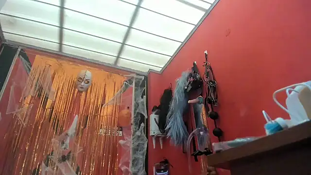 emma morgan 1 online show from 10.30.25