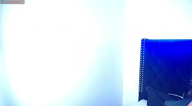 Ayliinn  online show from 03.20.25