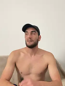Snapshot of Anthopassif84 chatting on 05.15.26 Anthopassif84 online show from 05.15.26