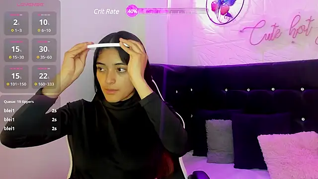 Snapshot of Valen_Person chatting on 03.21.25 Valen Person online show from 03.21.25