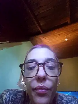 Buenna online show from 01.18.26