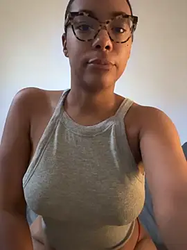 Melia Rayne online show from 10.17.25