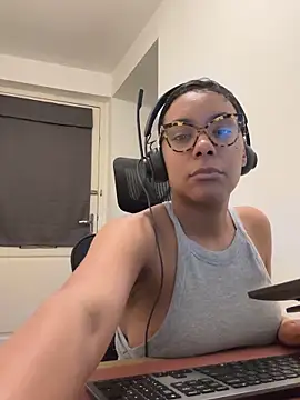 Melia Rayne online show from 01.15.26