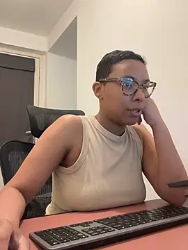 Melia Rayne online show from 04.02.26