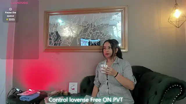 Chanel milff  online show from 03.12.25