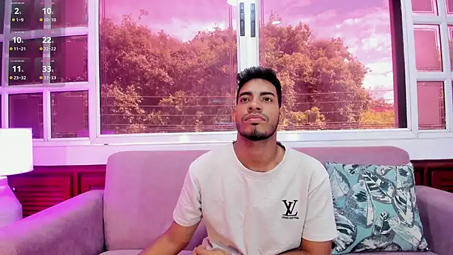 Snapshot of ETHAN_DRAVEN chatting on 09.20.25 ETHAN DRAVEN online show from 09.20.25