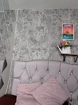 Devil AliceXo online show from 10.03.25