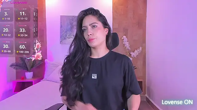 Snapshot of isabella_winkler chatting on 04.22.26 isabella winkler online show from 04.22.26