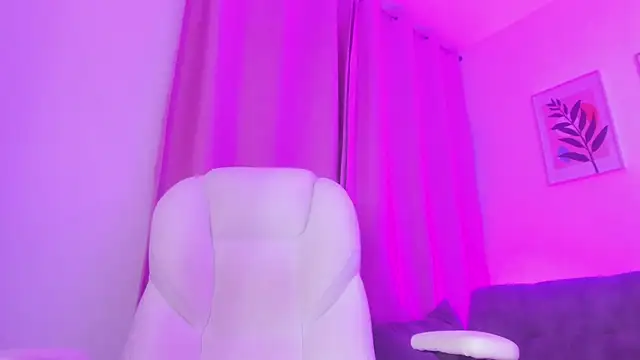 gaaby foxx online show from 04.18.26