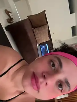 KittyTwerk 2 online show from 03.05.25