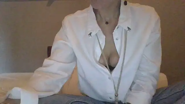 Valentinette online show from 02.01.26