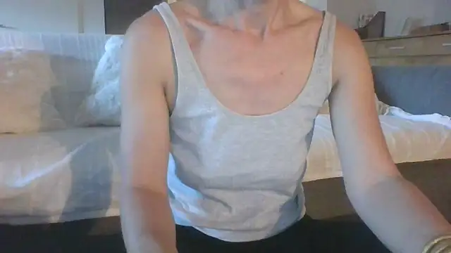 Valentinette online show from 04.21.26