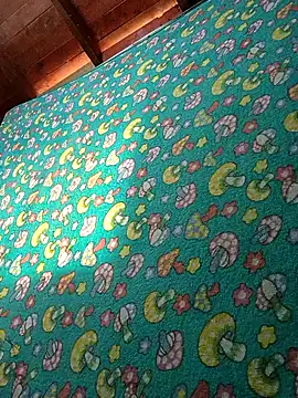 Snapshot of sarayulith chatting on 02.23.26 sarayulith online show from 02.23.26