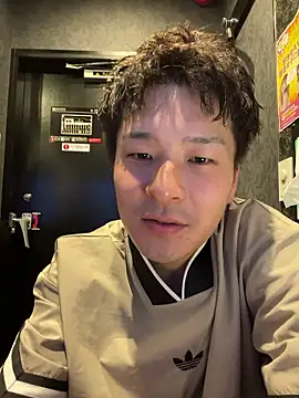 Snapshot of waka3232 chatting on 07.19.26 waka3232 online show from 07.19.26