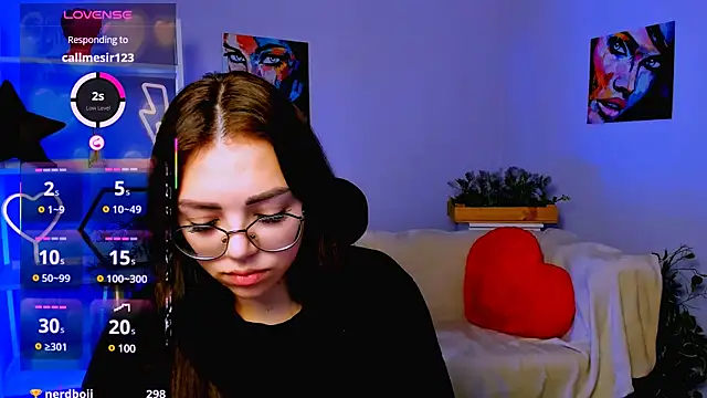 kiki swan online show from 03.17.25