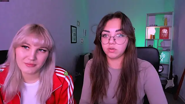 kiki swan online show from 12.15.25