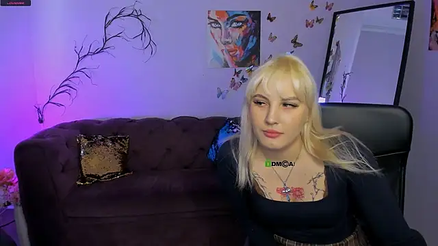 kiki swan online show from 01.12.26