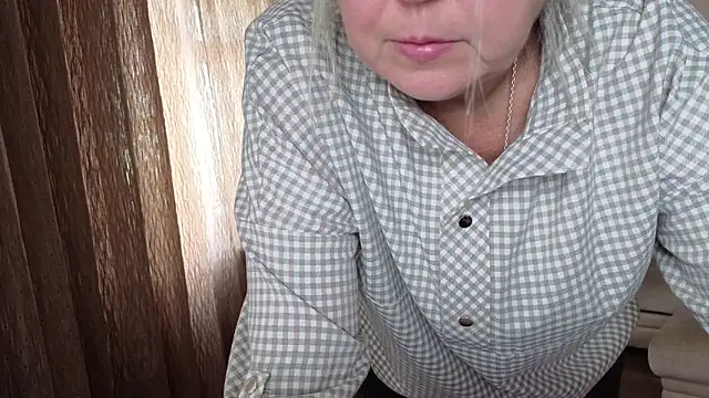 Wane Witch online show from 09.14.25