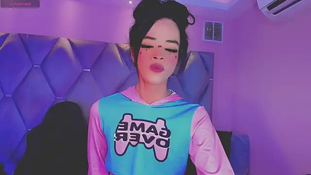 Nina Keyli online show from 09.26.25