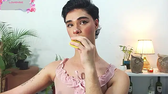 juanes puthee online show from 03.02.26