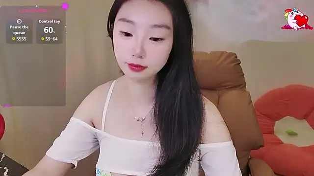 Snapshot of shaovu chatting on 10.29.25 shaovu online show from 10.29.25