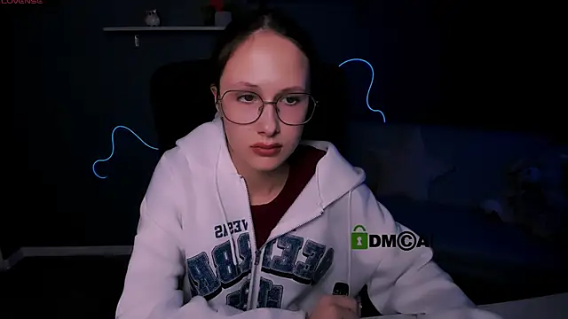 mona cloud online show from 03.07.25