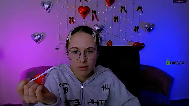 Snapshot of mona_cloud chatting on 02.10.26 mona cloud online show from 02.10.26