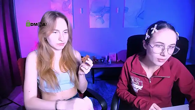 Snapshot of mona_cloud chatting on 02.11.26 mona cloud online show from 02.11.26