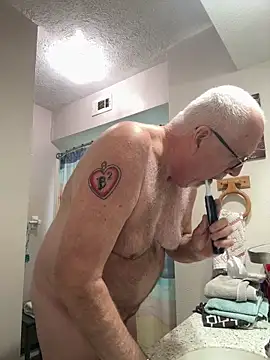 superbearboss online show from 03.04.26