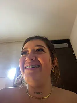 Karina Leon online show from 07.02.26