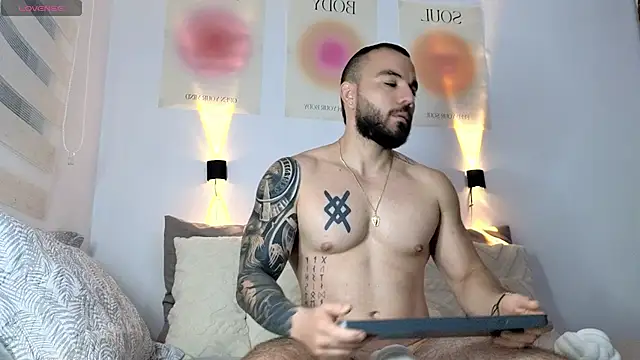 Isaac Carter online show from 03.07.25