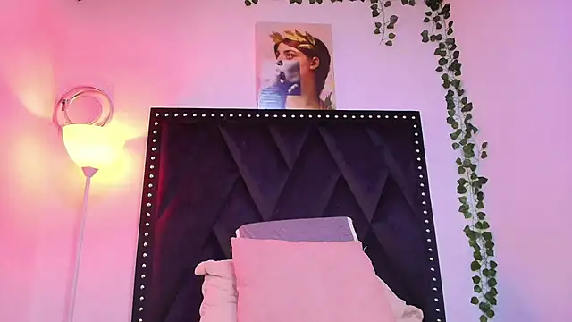 AvaX 777 online show from 09.10.25