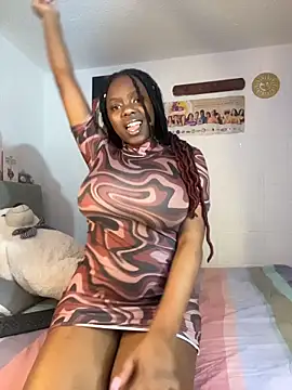 Snapshot of Kennya__ chatting on 11.28.25 Kennya online show from 11.28.25