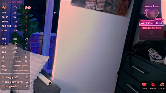 Snapshot of beautifulchleo chatting on 03.11.25 beautifulchleo online show from 03.11.25