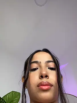  Emily Thompson  online show from 10.19.25