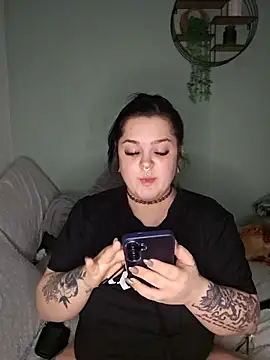 Saucy-Serenity online show from 02.24.26