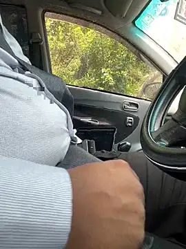 dam-her-boy online show from 03.30.26