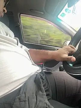 dam-her-boy online show from 04.21.26