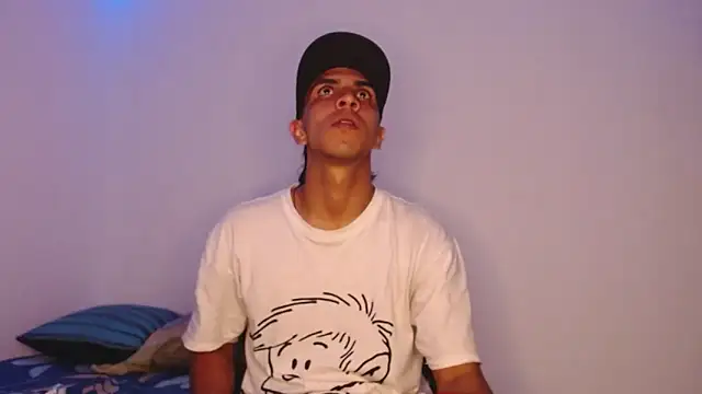 Monkey uchiha777 online show from 12.03.25