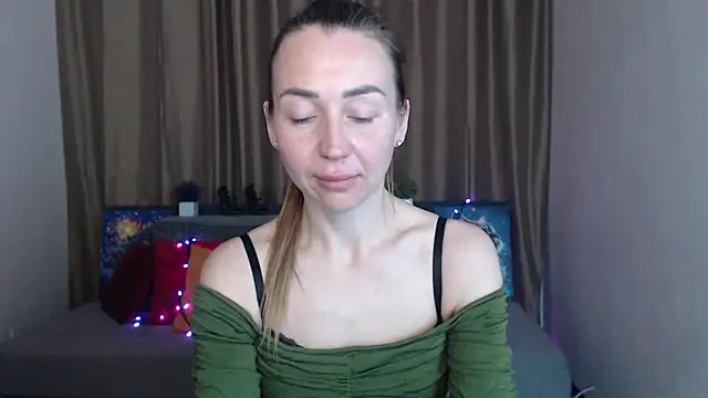 Kiss julli88I online show from 03.08.25