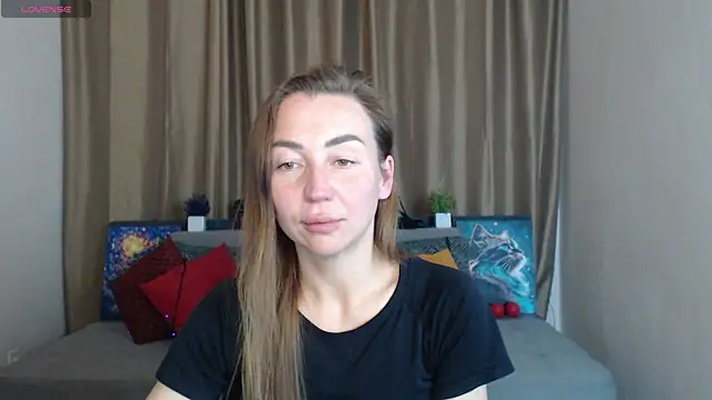 Kiss julli88I online show from 03.20.25