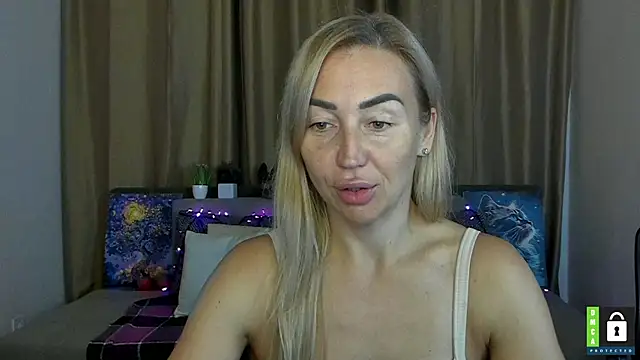 Kiss julli88I online show from 10.08.25