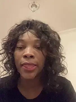 Nahomy gree online show from 03.15.25