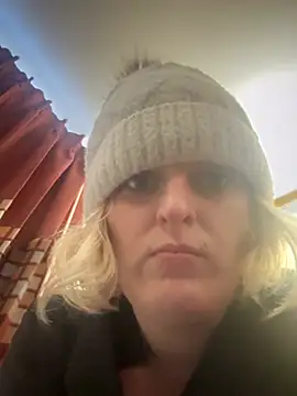 Snapshot of KITTYBOOBOOFUXX chatting on 02.03.26 KITTYBOOBOOFUXX online show from 02.03.26