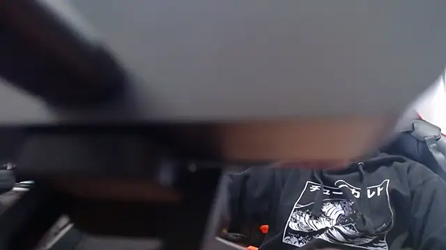 Snapshot of steez310 chatting on 11.29.25 steez310 online show from 11.29.25