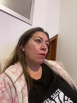 Luna-nevada online show from 04.13.26